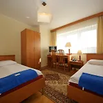 Zamkowy Отель