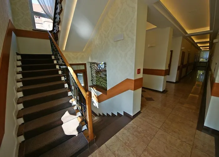 Zamkowy Отель 2*